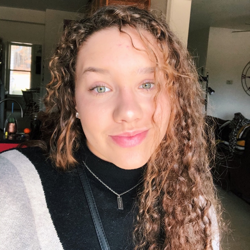 Meet your Posher, Carter